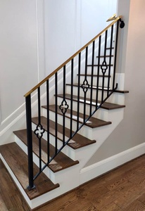 Garde-corps d'<span class=keywords><strong>escalier</strong></span> en fer forgé forgé à la main en forme de rouleaux servant de barrière de sécurité classique - Product Image 3