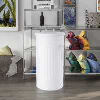 Poubelle cylindrique rétro en acier inoxydable BUTLERS Oskar 40L avec poignées sur le couvercle |   Poubelle de cuisine pour déchets organiques et panier à papier