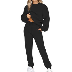 Conjunto de Sudadera y Pantalón para Mujer Vivid Street, Diseñado para una Comodidad Diaria Relajada, con un Ajuste Moderno y un Estilo de Moda Popular - Product Image 3