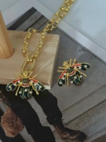 Exquis Black Bee Collier Anneau Polyvalent Mode Animal Thème Ensembles de Bijoux pour les Fêtes Cadeaux et Accessoires Quotidiens