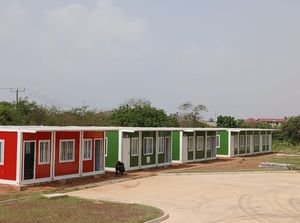 Casas prefabricadas de paquete plano Casas prefabricadas de bajo costo Casa de paquete plano de marco de acero con fácil instalación - Product Image 4