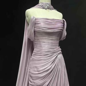 Robe de soirée sirène violette Nt19 à sequins et strass sur les épaules, en mousseline fendue, pour bal de promo, fête, invitée de mariage, événements formels, avec plumes - Product Image 5