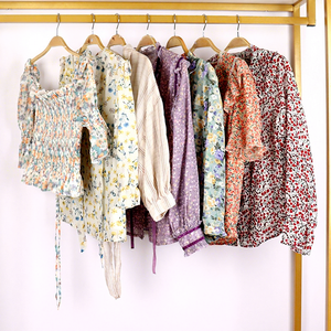 GeryonVintage Bluse Usate da Donna, Pulite, di Seconda Mano, Moda Estiva, in Balle all'Ingrosso - Product Image 1