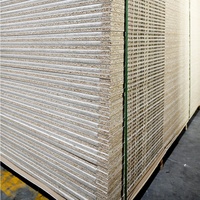Panneau OSB 18mm de haute précision pour maison hôpital cuisine chambre construction E0/E1/E2 Carb pour usage extérieur et salle de bain