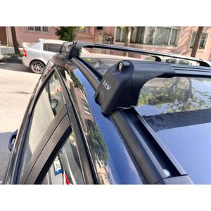 Barres transversales de toit en aluminium noir pour Ford Focus Estate 2005-2011, porte-bagages à fente en T - Product Image 6