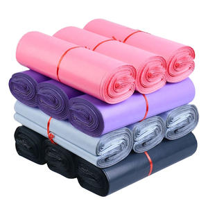 Polietilen Posta Çantaları Beyaz 20 X 30cm Kargo Poşetleri Güçlü Posta Zarfları Butik Paketleme Posta Kendinden Yapışkanlı Su Geçirmez Çantalar - Product Image 4