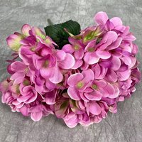 Hortensia artificiel en soie à bas prix en vrac d'usine fleur d'hortensia au toucher réel pour les décorations de Noël