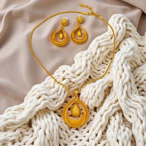 दुबई की दुल्हन निगेरियन शादी के गहने, प्राचीन सोने की प्लेटेड मिश्र धातु पेटेन्ट नेकलेस नेकलेस नेकलेस नेकलेस नेकलेस नेकलेस नेकलेस नेकलेस इयरिंग सेट नेकलेस नेकलेस नेकलेस नेकलेस लेप - Product Image 3