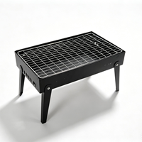 Barbecue au charbon de bois pliable et portable pour le camping en plein air et les pique-niques légers