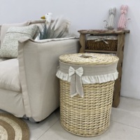 Panier de rangement en osier et rotin de fournisseurs bon marché avec couvercle pour solution d'organisation du linge