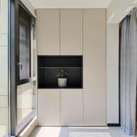 Armoire extérieure encastrée sur mesure, résistante aux taches, pour balcon d'appartement en zone urbaine dense