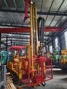 Plataforma de Perforación Geológica Hidráulica de Alta Fiabilidad, Montada sobre Orugas, con Capacidad de Perforación de 1000 m de Profundidad, para Hidrogeología - Product Image 3