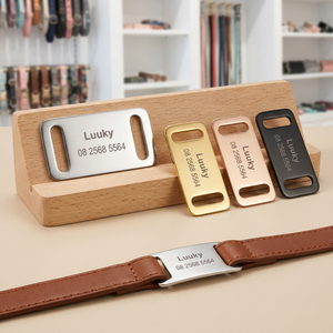 Yiwu Aceon – Plaque d'identification personnalisée en acier inoxydable pour <span class=keywords><strong>chien</strong></span>, gravée avec nom et numéro <span class=keywords><strong>de</strong></span> téléphone, pour collier, avec deux trous, attache coulissante - Product Image 1