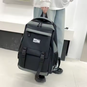 Mochila para Hombre de Estilo Moderno, Impermeable y Reforzada, Personalizada de Fábrica, para Exteriores - Product Image 6