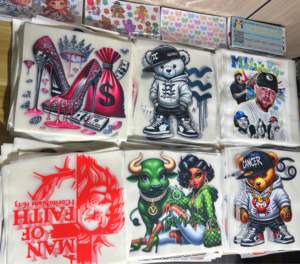 Vinyl Transfer Panas DTF Warna-warni Tahan Air untuk Stiker Siap Tekan pada Kaos, Tas - Desain Cetak Transfer Tekan - Product Image 3