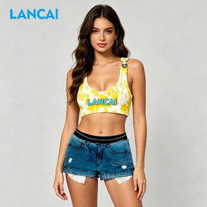 Heavy Compression Ladies Sports Bra and Booty Shorts One Set Custom Make Yoga Sets Above <b>Knee</b> Streetwear Spring Knitting - Product Image 3