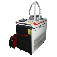 Machine laser à fibre portative 4-en-1 : soudage, nettoyage, découpe, élimination de la rouille sur surfaces métalliques