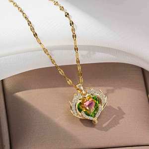 Collier Pendentif Sportif en Cuivre et Cristal Synthétique Ocean Heart, Chaîne de Clavicule en Bambou pour Femme, Luxe Léger et Niche, Rose d'Amour - Product Image 2