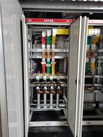 Armoire de compensation par condensateurs à économie d'énergie 400V 350kvar pour la réduction des pertes de ligne municipales