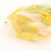 Jus de gelée imprimé personnalisé boisson alcoolisée debout mini paquet de recharge de liquide découpé à l'emporte-pièce Sac debout en plastique portable pochette à bec verseur