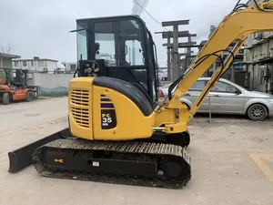 Mini-excavatrice Komatsu PC35 d'occasion, capacité de la benne de 0,12 m³, poids opérationnel de 3,5 tonnes, garantie d'un an, moteur, boîte de vitesses, pompe, roulement - Product Image 2