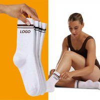 Chaussettes de sport confortables et respirantes, conçues sur mesure par des designers, chaussettes de sport décontractées en tricot pour hommes et femmes