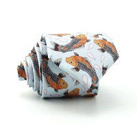 Cravates en soie pour hommes, personnalisées avec impression, fines et étroites, à motifs fantaisie colorés (carpes joyeuses, animaux, poissons), couleur turquoise, vente en gros de Chine