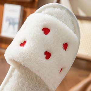 Women's Winter Plush <b>Slides</b> Washable Fluffy <b>Slippers</b> Valentine's Day Home <b>Slipper</b> Warm Love Heart Decor <b>Slippers</b> - Product Image 2