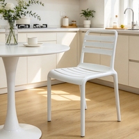 Chaise de salle à manger en plastique empilable robuste sans accoudoirs, résistante aux UV et à l'eau, chaise d'extérieur polyvalente pour patio