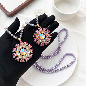 Guohaoshipin Floral Necklace Zinc Alloy Claw Setting Flower Pattern Sweater Chain - Product Image 4