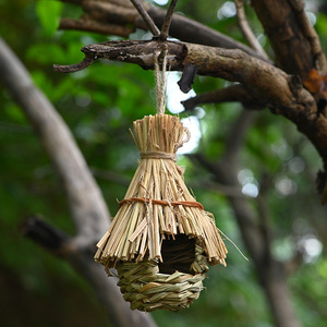 Nid d'oiseau en paille fait main, taille moyenne, décoration de jardin pour oiseaux, ornement extérieur - Product Image 2
