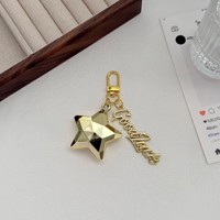 Porte-clés Étoile Facettée 3D Plaqué Or et Argent, Breloque de Sac Métallique Porte-Bonheur avec Lettre, Anneau Clé Étoile Personnalisé avec Logo pour Femme, Cadeau