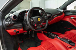 <span class=keywords><strong>Ferrari</strong></span> F8 Tributo Cabriolet Sportive d'<span class=keywords><strong>Occasion</strong></span> Économique - Modèle 2024 - PROMO - Product Image 4