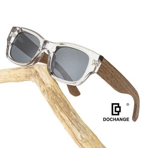 Mode surdimensionné grand cadre unique lunettes de soleil en bois en gros pas cher polarisé en plastique lunettes de soleil lentes de sol UV400 nouvelle arrivée - Product Image 1