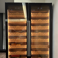 Armoire à cigares de luxe légère avec porte vitrée, armoire de rangement pour cigares encastrée sur mesure OEM pour villa et club