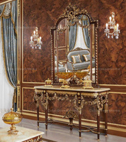 Table console en bois de style antique de luxe avec finition dorée pour le salon et l'entrée Table classique de luxe sculptée en bois massif