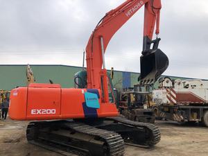 รถขุดตีนตะขาบฮิตาชิ EX200 ขนาด 20 ตัน พร้อมบุ้งกี๋ขุดดิน อุปกรณ์ก่อสร้างมือสอง - Product Image 4