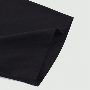 T-shirt da uomo a manica regolare, casual elegante, con stampa DTG, effetto illusione ottica, immagine termica, design neutro, 100% cotone - Product Image 3