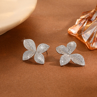 Boucles d'oreilles papillon élégantes en argent 925 avec zircon cubique, bijoux délicats d'inspiration vintage, cadeau pour femmes, occasion spéciale