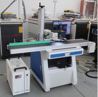 Machine de marquage laser UV 5W 10W avec CCD Sino Galvo, prend en charge les formats DXF/BMP/AI, refroidissement par eau CNC