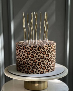 Velas Curvas de Cumpleaños, Decoraciones Creativas para Pasteles, Famosas en Internet, Hilos Decorativos para Fiestas - Product Image 1