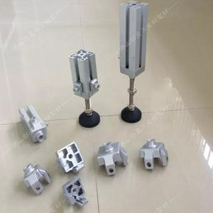 Accessoires pour profilés en aluminium industriels, connecteurs de pieds, bases de fixation en forme de coupelle, pieds de machine centraux - Qualité et durabilité - Product Image 1