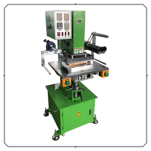 Machine de marquage à chaud pneumatique semi-automatique de haute qualité, presse à chaud pour l'impression de boîtes en cuir, papier et étiquettes coulissantes - Product Image 1