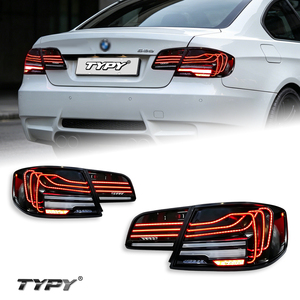 Feux arrière TYPY pour BMW Série 3 E92 2006-2013 ; feux arrière gravés au laser style CSL pour la Série 3 E92 Coupé - Product Image 1