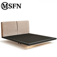 Lit flottant moderne avec tête de lit séparée, base en acrylique, revêtement en tissu microfibre, cadre de support robuste, idéal pour villa et hôtel contemporains