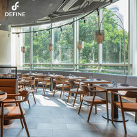 Turnkey Lösung leicht luxuriös modern benutzerdefiniert langlebig hölzern Restaurant-Möbel-Set mit Standsitzen