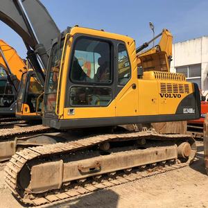 รถขุดไฮดรอลิก Volvo EC240BLC มือสอง พร้อมมอเตอร์และเกียร์ Kawasaki คุณภาพสูง กำลังขุดสูง ได้รับการรับรองมาตรฐาน CE - Product Image 1