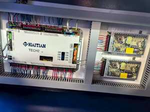 Máquina de Moldeo por Inyección Haitian MA8000 Usada de 800 Toneladas, Doble Servoaccionamiento de 45kW, Tornillo de 100mm - Product Image 5