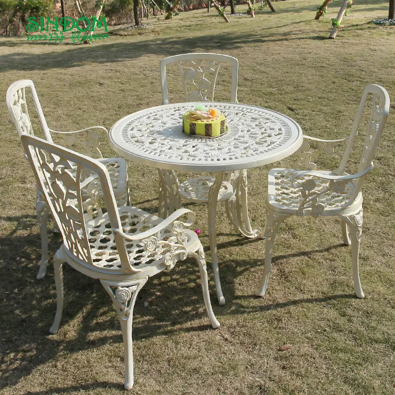 Modern lüks açık çim alüminyum kahve mobilya masa ve sandalye
