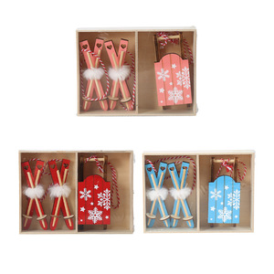 Adornos de Trineo de Madera Pintados en Forma de Arco, Decoraciones Colgantes para Árbol de Navidad, Juego de Caja de Regalo - Product Image 1